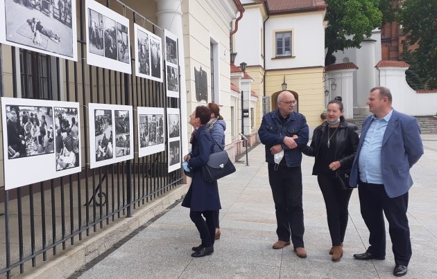 Dramatyczne wydarzenia początku lat 90. na fotografiach