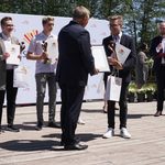 Młodzi wolontariusze nagrodzeni. Znamy laureatów konkursu "Ośmiu wspaniałych"
