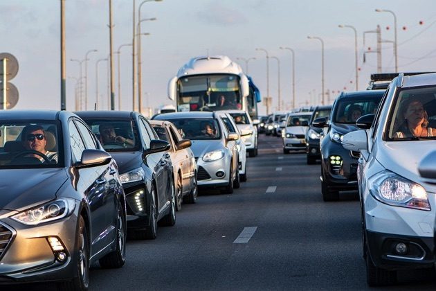 Najbardziej zmotoryzowane miasta w Polsce. Stolica Podlasia niemal na końcu stawki