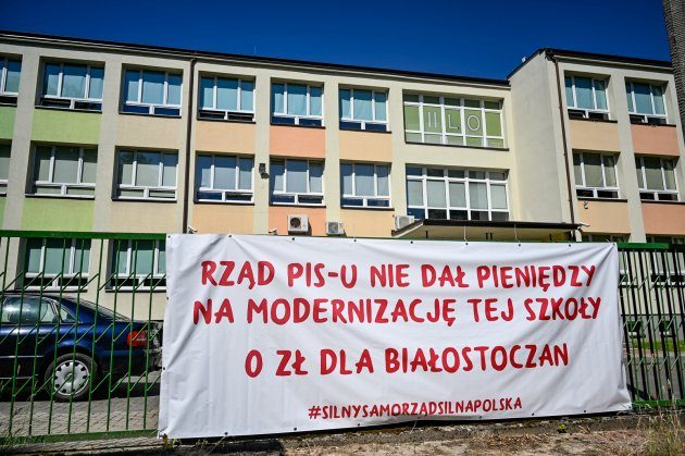 Brak wsparcia rządowego dla białostockich szkół