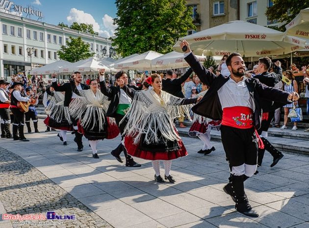 Folklor, śpiew i taniec. Festiwal Podlaska Oktawa Kultur już niebawem