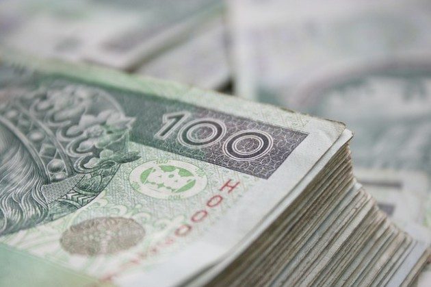 Wnioski ciągle można składać. ZUS już przelał w sumie 30 mln zł