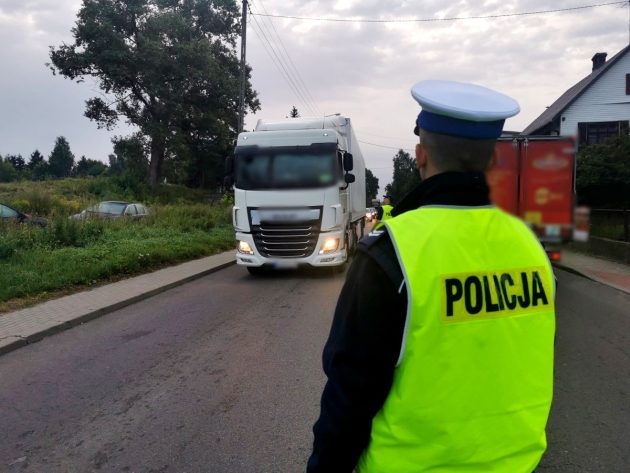 Policja bierze się za piratów drogowych. Piątkowa akcja na drogach