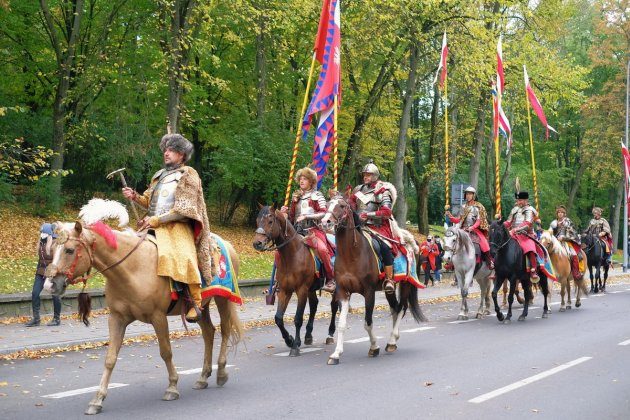 Wielka Parada Branickich - husaria w Białymstoku
