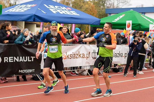 Za nami Electrum Ekiden. 1. miejsce dla "Zdrowych Chłopaków z Podlasia" [ZDJĘCIA]