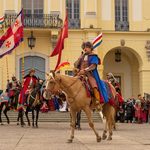 Ulicami Białegostoku przeszła husaria. Na cześć Branickiego [ZDJĘCIA]