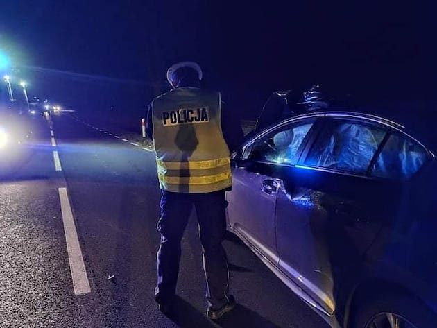 Śmiertelne potrącenie przed Drohiczynem. Droga jest zablokowana