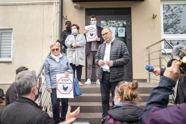 Kolejna podlaska wieś sprzeciwia się budowie przemysłowych ferm drobiu