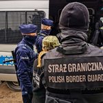 575 imigrantów próbowało przekroczyć granicę. Policja zatrzymała 8 przewoźników
