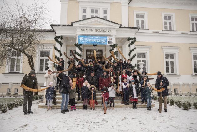  Ligawki, trombity, bazuny, rogi pasterskie rozbrzmiewały w Muzeum Rolnictwa