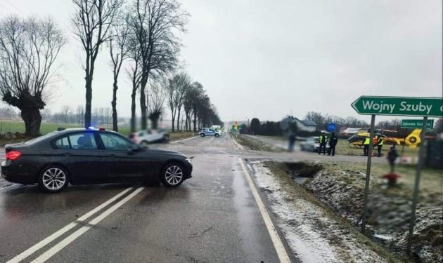 Wypadek na dk 66. Cztery osoby trafiły do szpitala - kierowca nie przeżył