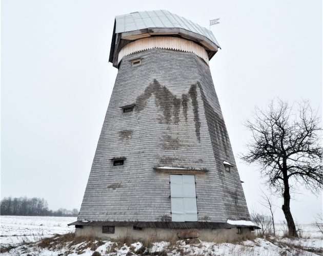 Jeden z najpiękniejszych podlaskich wiatraków po remoncie