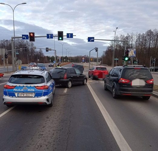Wypadek na skrzyżowaniu w Białymstoku