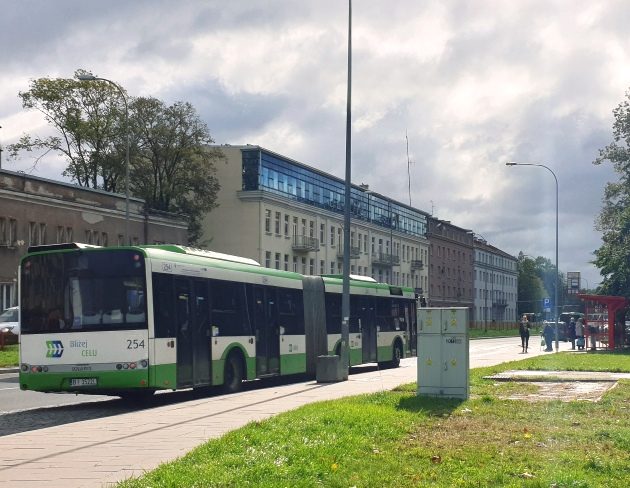 Uciążliwy dojazd do pracy? Ruszają konsultacje społeczne ws. mobilności miejskiej