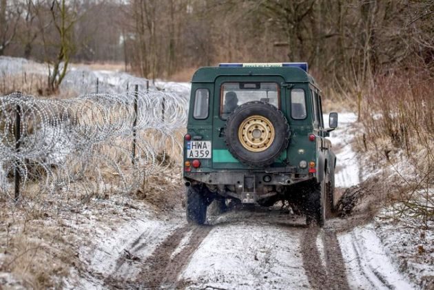 Śnieg nie powstrzymał migrantów. Tylko w weekend odnotowano ponad 100 prób