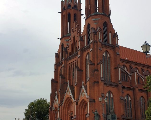 W kościele katolickim rozpoczyna się Triduum Paschalne 