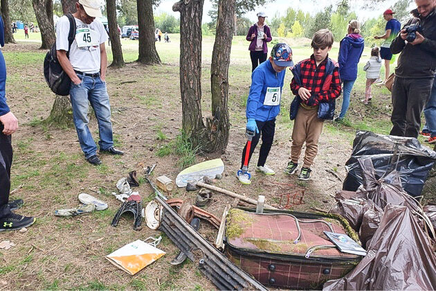 Las będzie czystszy. Odbyły się I Mistrzostwa Ploggingu przez Puszczę Knyszyńską