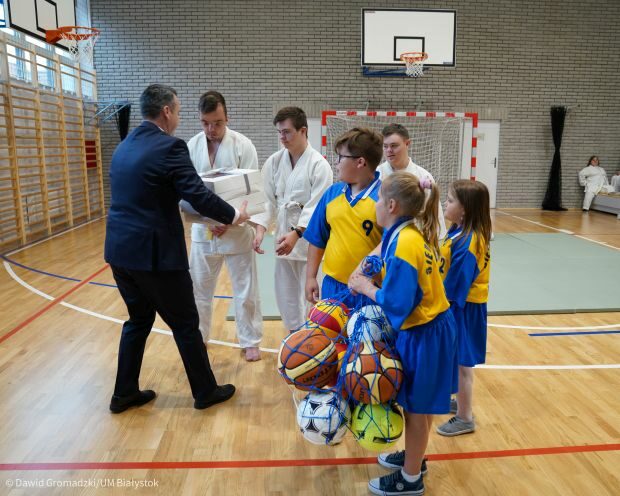 Szkoła Podstawowa Nr 17 ma nową salę gimnastyczną. Kosztowała ponad 4,5 mln zł