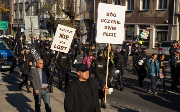 Bez unijnych pieniędzy dla "stref wolnych od LGBT". Jak będzie z powiatem białostockim?