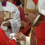 Arcybiskup Guzdek otrzymał paliusz od papieża Franciszka