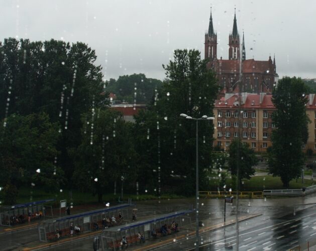 Początek nowego tygodnia przyniesie ochłodzenie