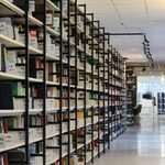 Potrzebne są podręczniki szkolne. Można je przynosić do Stowarzyszenia "Droga"