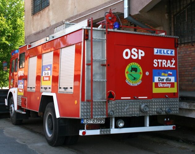 Wóz strażacki, 10 ton żywności i medykamentów - konwój wyruszył na Ukrainę [ZDJĘCIA]