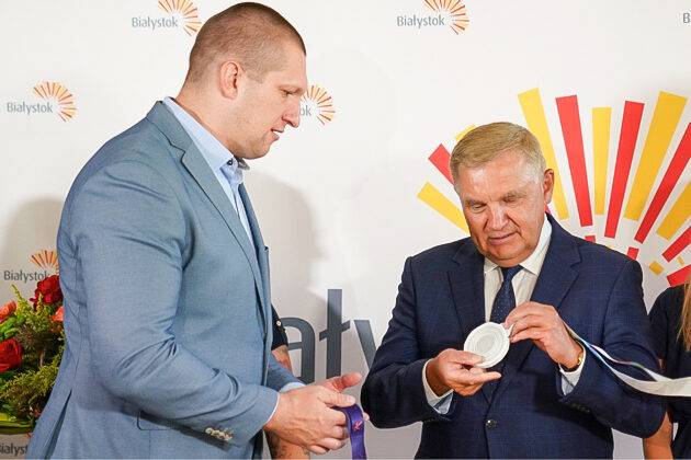Prezydent Tadeusz Truskolaski spotkał się z białostockim mistrzem
