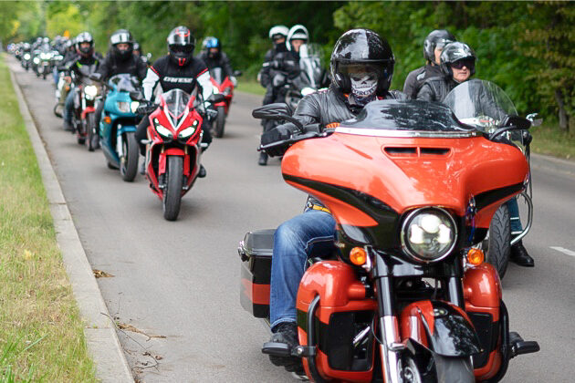 Ulicami miasta przejechali motocykliści. Zachęcali oni do oddawania krwi [ZDJĘCIA]