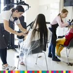 Pacjenci choroszczańskiego szpitala mogli skorzystać z darmowych usług fryzjerskich