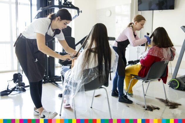 Pacjenci choroszczańskiego szpitala mogli skorzystać z darmowych usług fryzjerskich