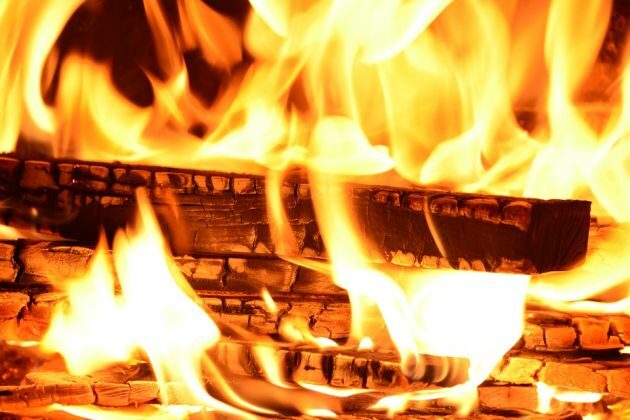 Wzrosła liczba pożarów domów. Eksperci ostrzegają: w tym roku będzie gorzej