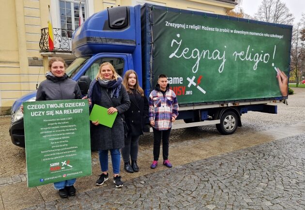 15-latkowie mogą uprawiać seks, ale nie mogą wypisać się z religii