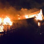 24 strażaków walczyło z pożarem domu w Choroszczy