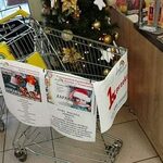 "Święta godne a nie głodne" – w sklepach można podzielić się żywnością z potrzebującymi