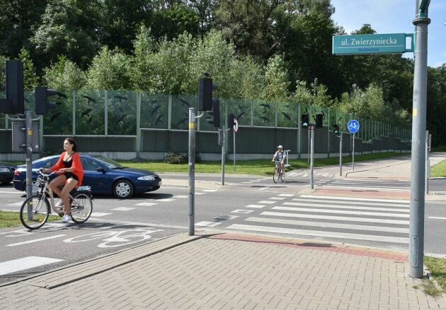 Niebezpieczne przejścia na ul. Zwierzynieckiej będą przebudowane, powstaną nowe ścieżki