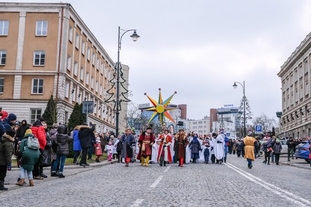 Orszak Trzech Króli przeszedł ulicami Białegostoku [ZDJĘCIA]