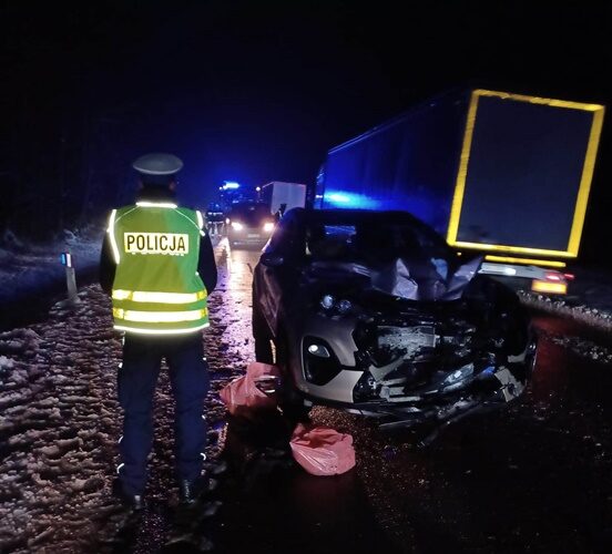 3 osoby trafiły do szpitala po wypadku w rejonie miejscowości Bełda