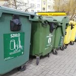 Miasto chce zmniejszyć liczbę pojemników na śmieci zmieszane