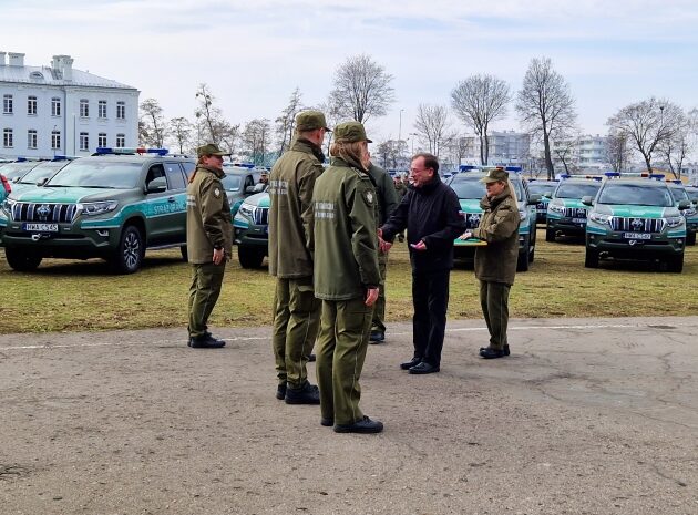 Minister Mariusz Kamiński przekazał Straży Granicznej nowe auta. Kosztowały 21 mln zł
