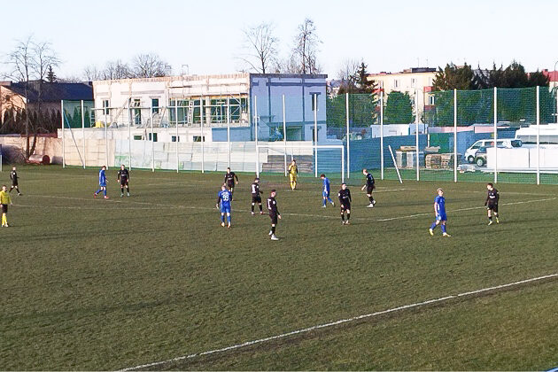 Okręgowy Puchar Polski. Kuriozalny gol w ostatnich sekundach dał IV-ligowcowi awans