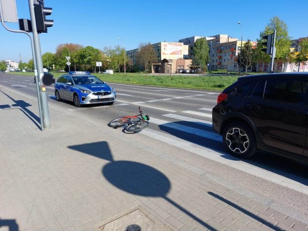 10-letni rowerzysta wymusił pierwszeństwo. Trafił do szpitala