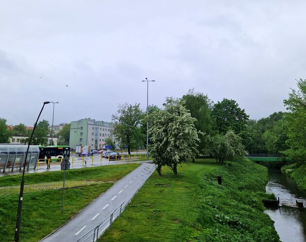 Piątek pochmurny, choć pojawią się przejaśnienia 