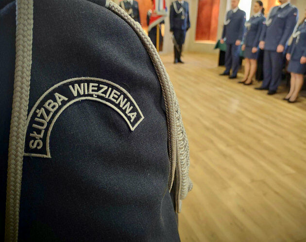 Służba więzienna szuka pracowników. Można liczyć na spore zarobki i dodatki