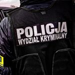 Jako nastolatek włamał się do dwóch domów. Policja zatrzymała go po 11 latach