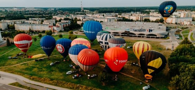 Białostockie niebo pełne kolorowych balonów, czyli V Fiesta Balonowa "Dolina Narwi"