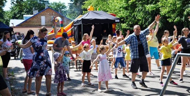 Cykl festynów w Białymstoku. W planie atrakcje dla dzieci i dorosłych. Wstęp wolny