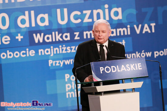 Jarosław Kaczyński przedstawił "jedynki" na listach PiS. Kto liderem w Podlaskiem?
