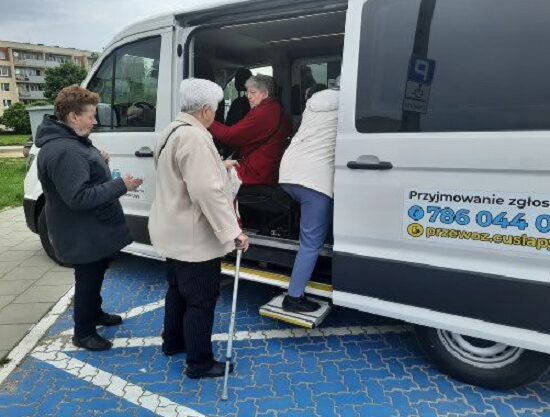 Chcesz bezpłatnie pojechać na wybory? Zgłoś to!