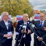 Schetyna w Białymstoku. "Dlaczego jeden powiat dostał na drogi 2 miliony, a inny 66?"